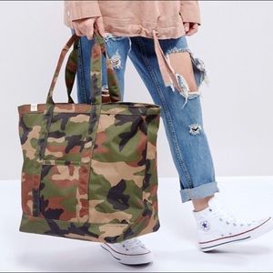 Herschel Supply Co Bamfield Weekender bag